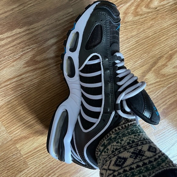 Women Nike Air Max Tailwind 4 - Picture 9 of 14